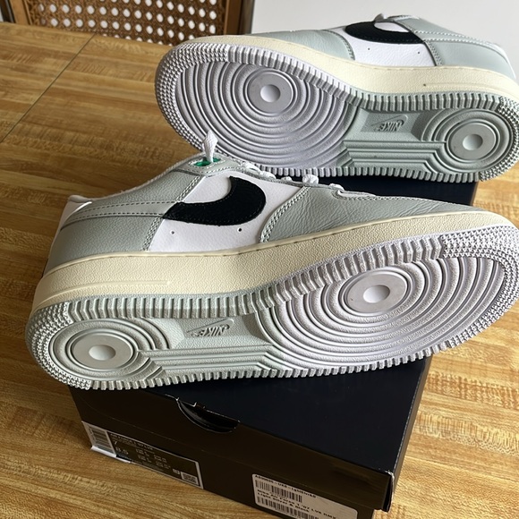 Nike Air Force 1 Nike AF1 LV8 Remix size 7 men’s - Picture 5 of 8